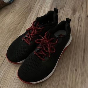 Strike movement haze trainers size 10.5